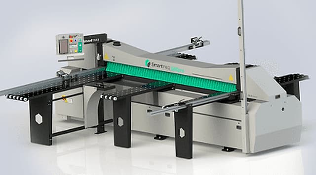 Seccionadora Smartmaq s60 pro com mesas de apoio e painel de comando